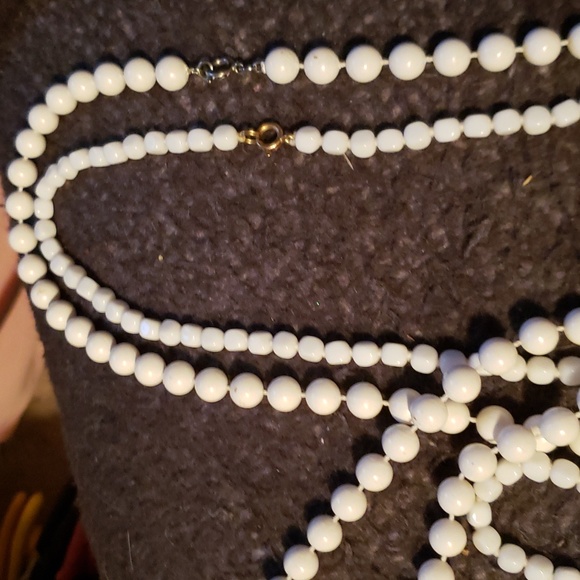 Necklace - Picture 2 of 2
